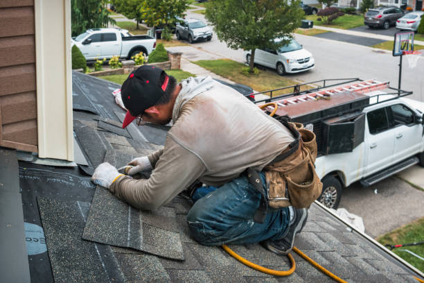 Professional Roofing technician working in Roanoke, IN